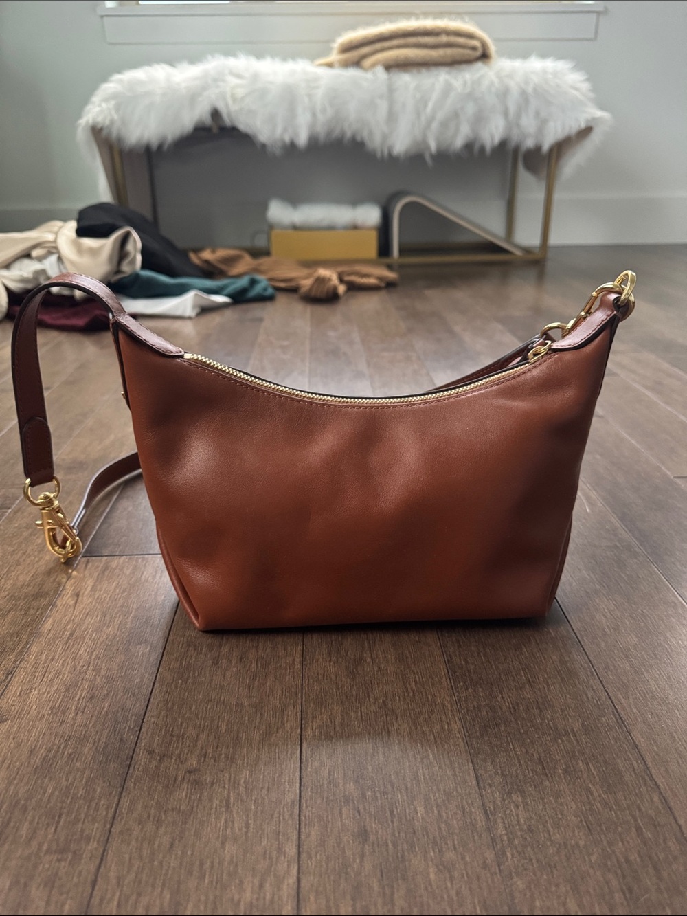 Lauren Ralph Lauren Chestnut Brown Leather Shoulder Bag with Gold Hardware